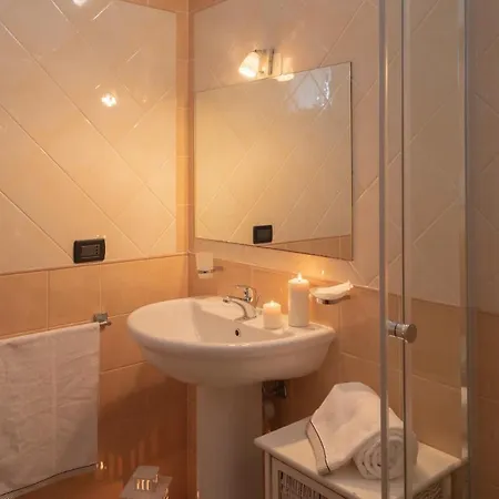 Stylish Le Fontane No2942 *